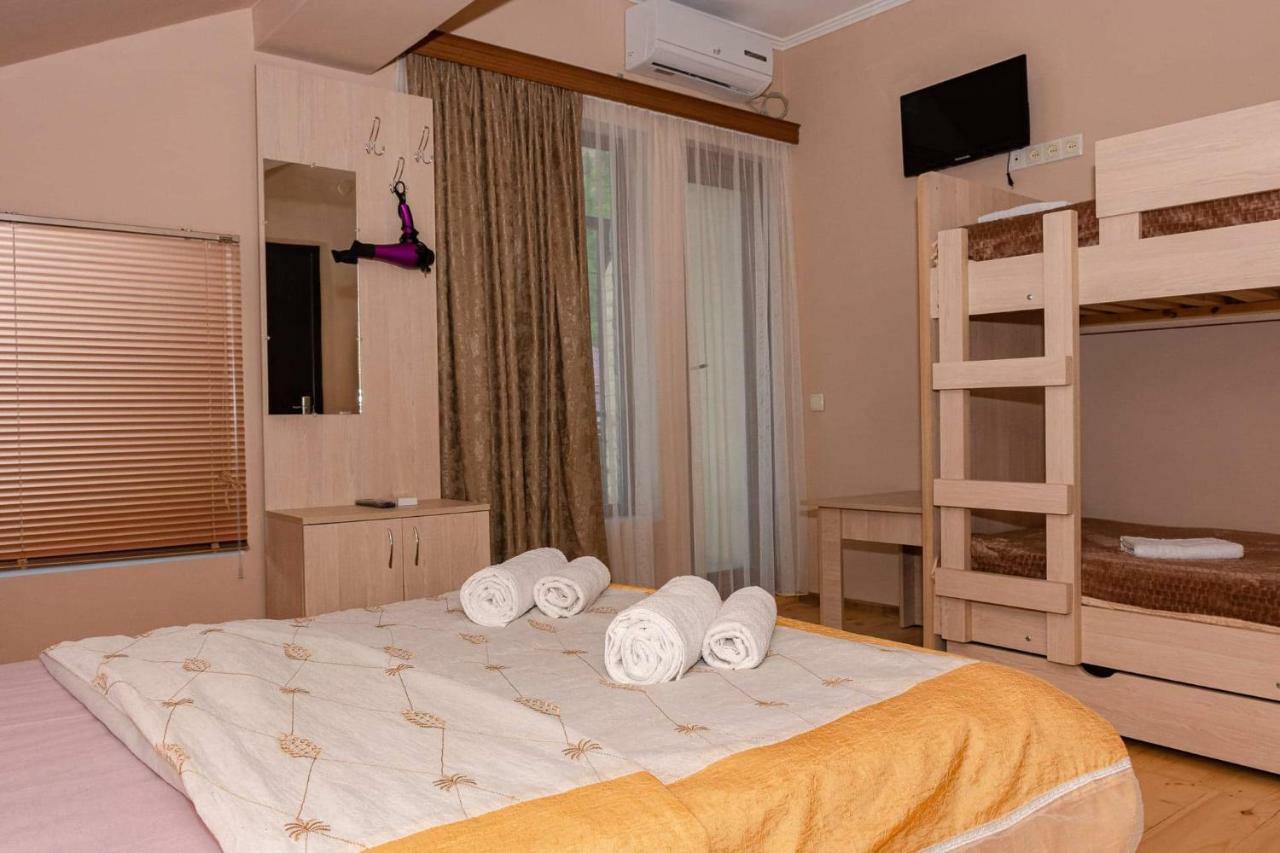 Shera Hotel Borjomi Eksteriør billede